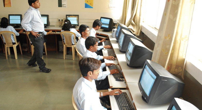 Swaraj College of Arts, Commerce and Science Pune Students Life photo 7